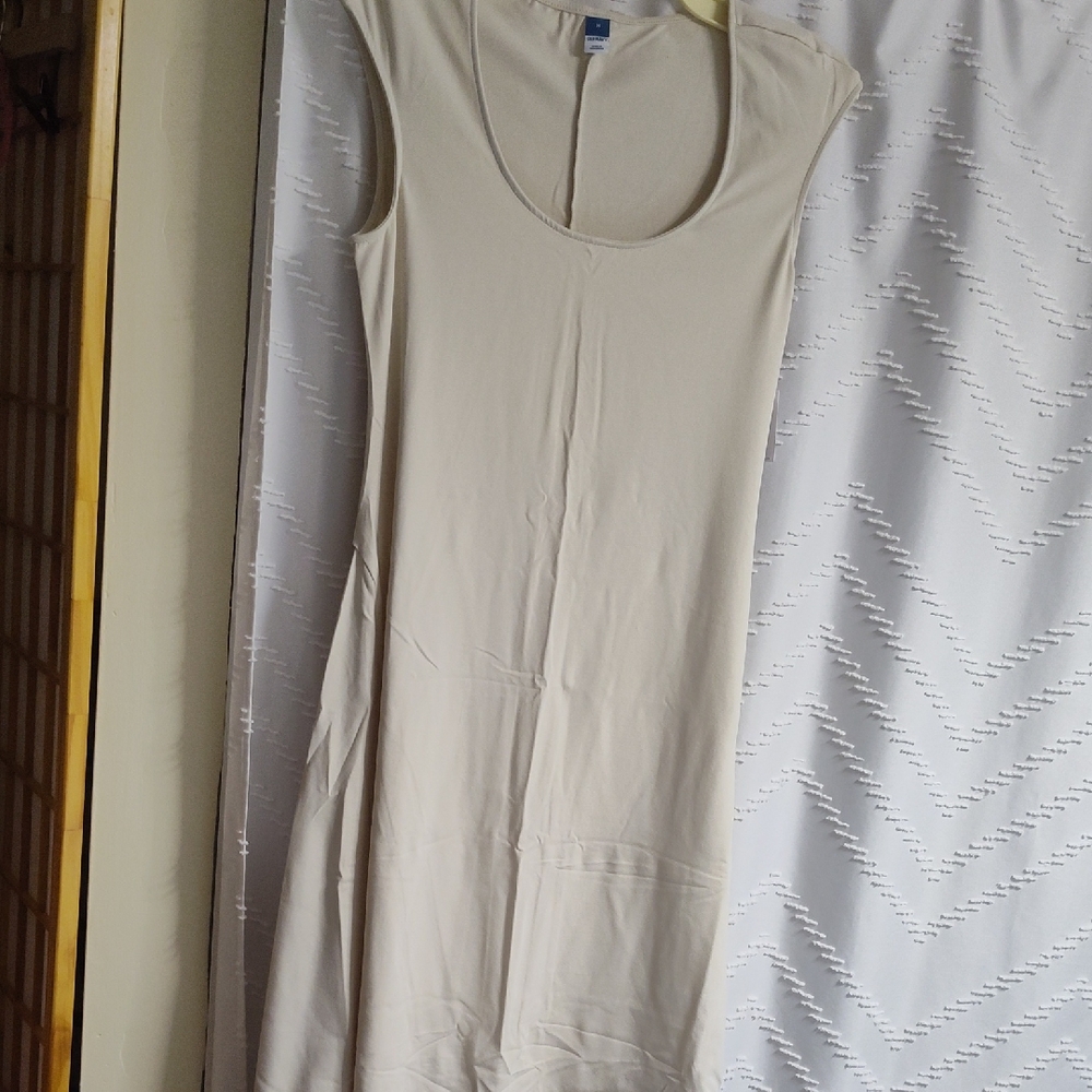 Old Navy Cream Maxi Dress Size Medium